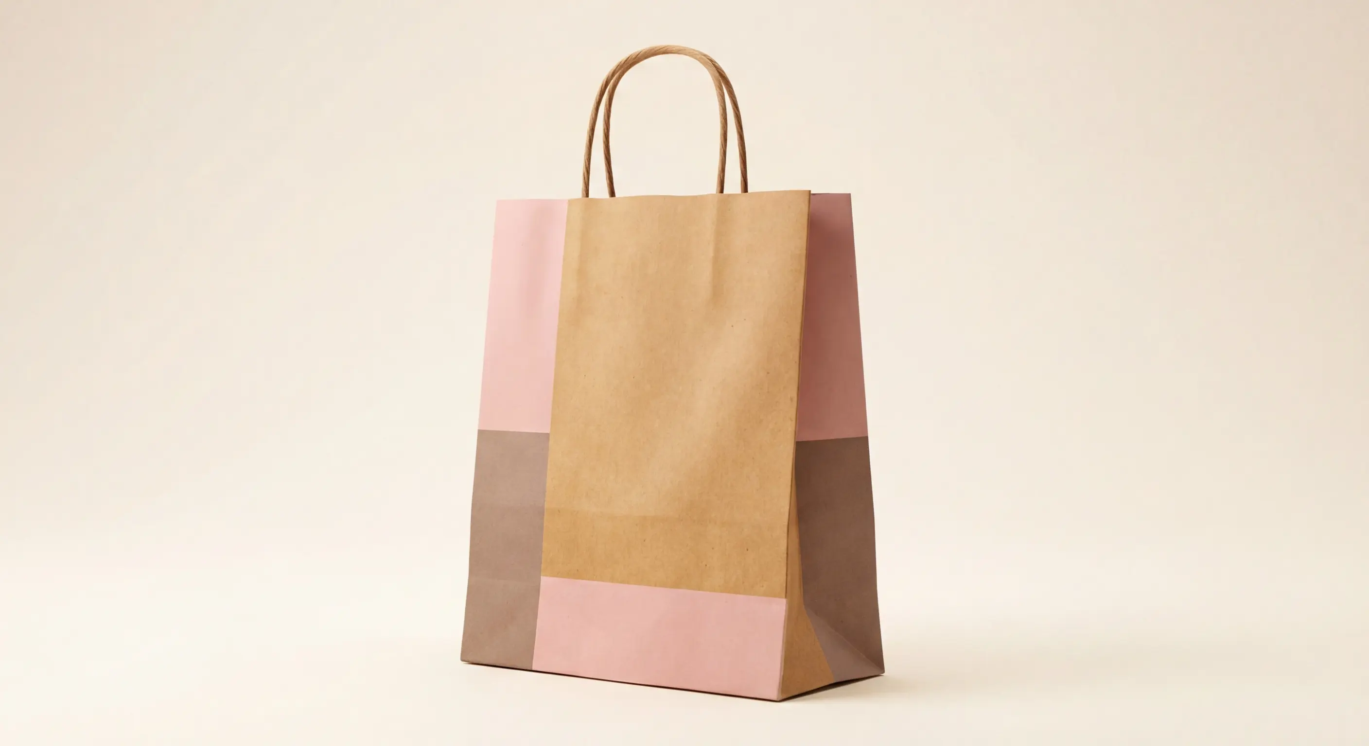 精品品牌紙袋的觸感設計：觸感紙、壓紋、軟觸膜怎麼選？，精品紙袋相關包裝說明圖