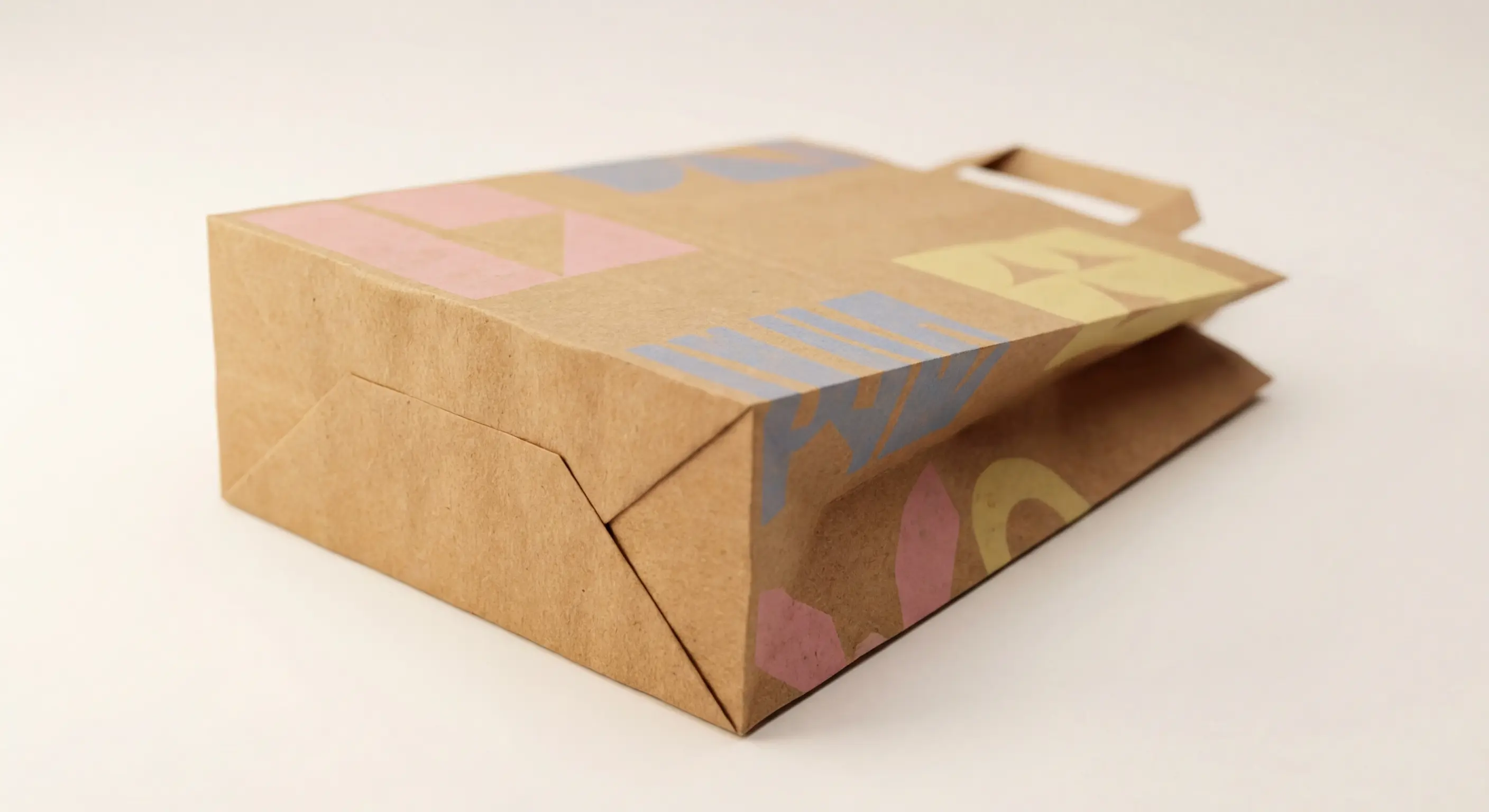 台灣紙袋回收規定完整說明，環保紙袋材質選擇指南。