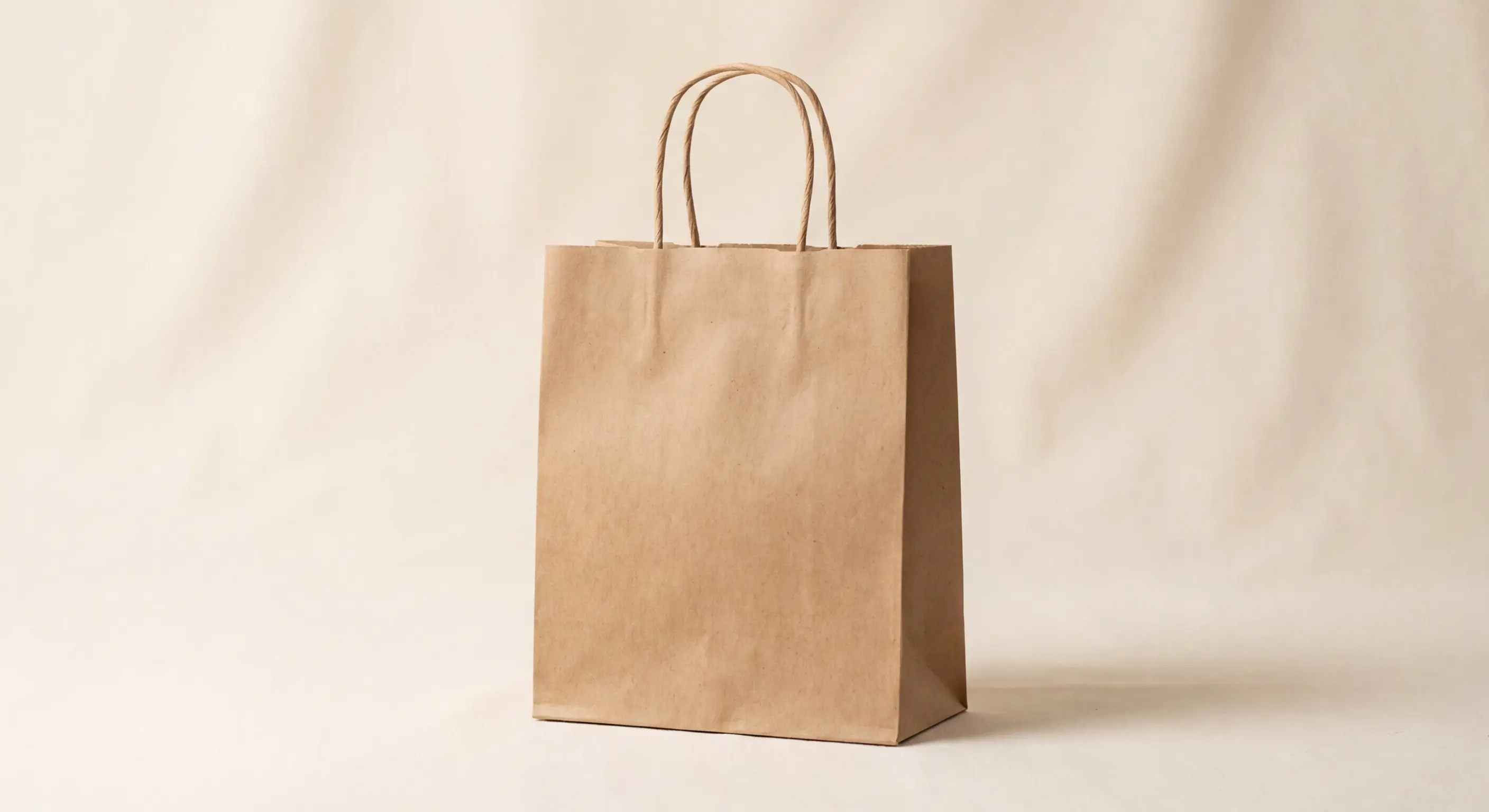 台灣不織布提袋工廠選購指南,MOQ 300 個起客製。